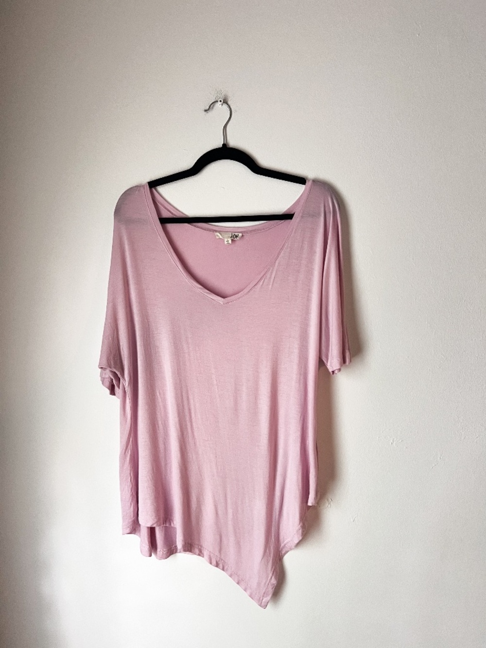 JOH Blush Pink V-Neck Asymmetrical Hem Top Size Large| Balletcore Boho Flowy